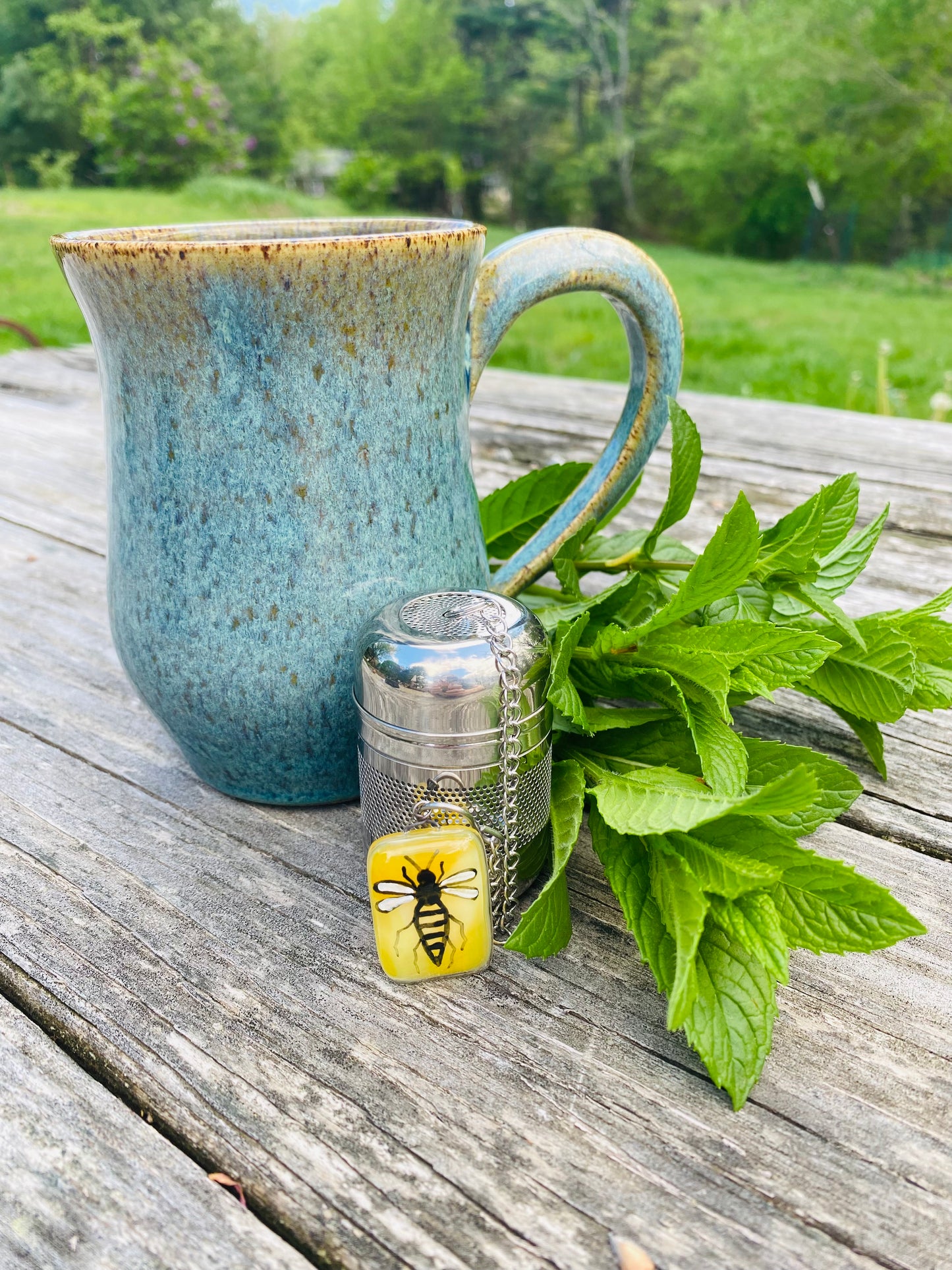 Honey Bee Glass Charm Tea Infuser