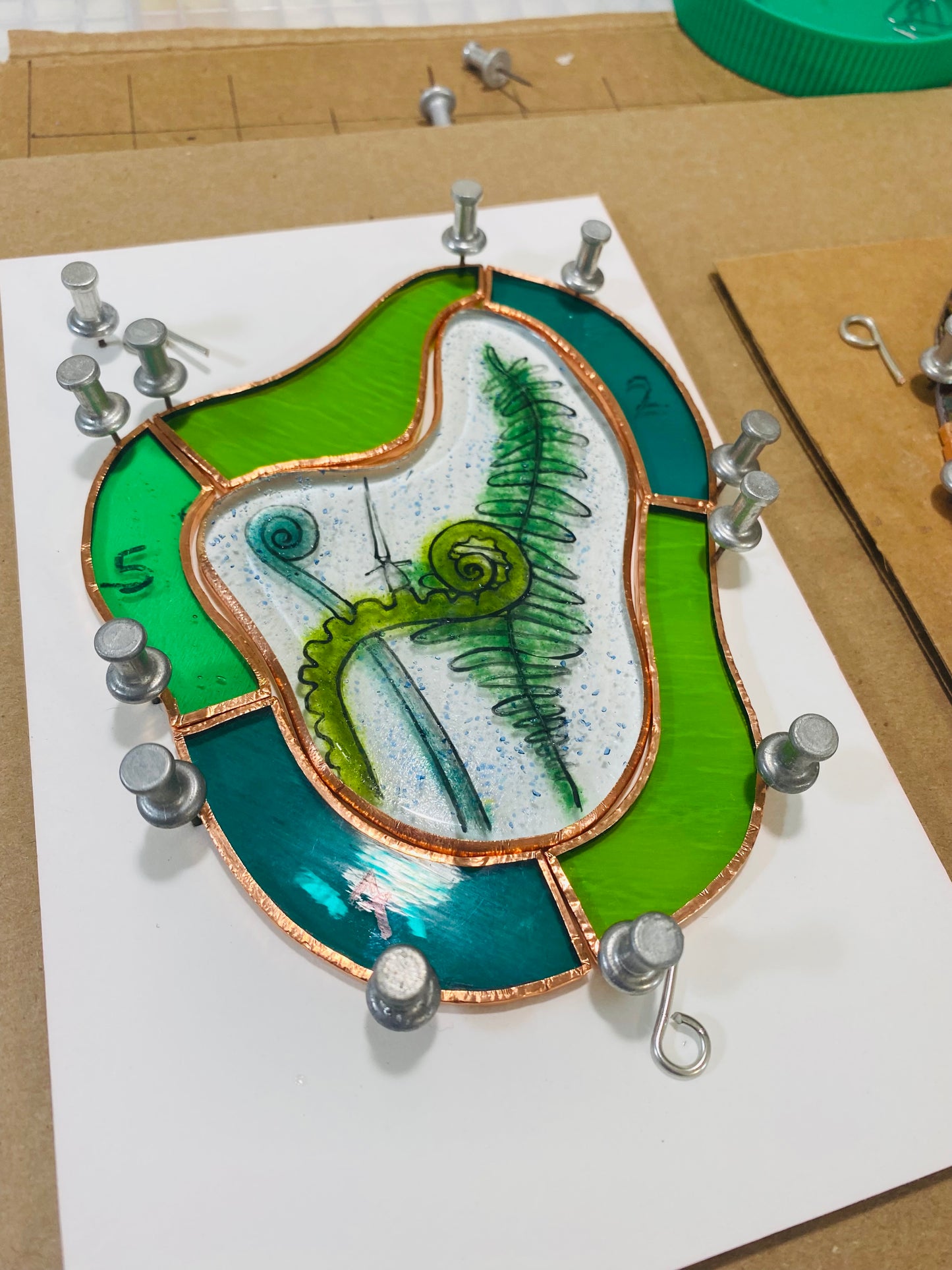 A Cog Among The Weeds