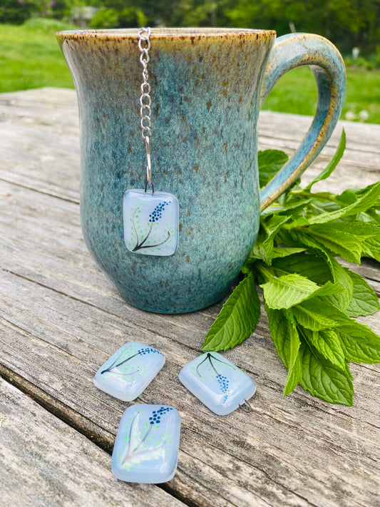 Lavender Glass Charm Tea Infuser